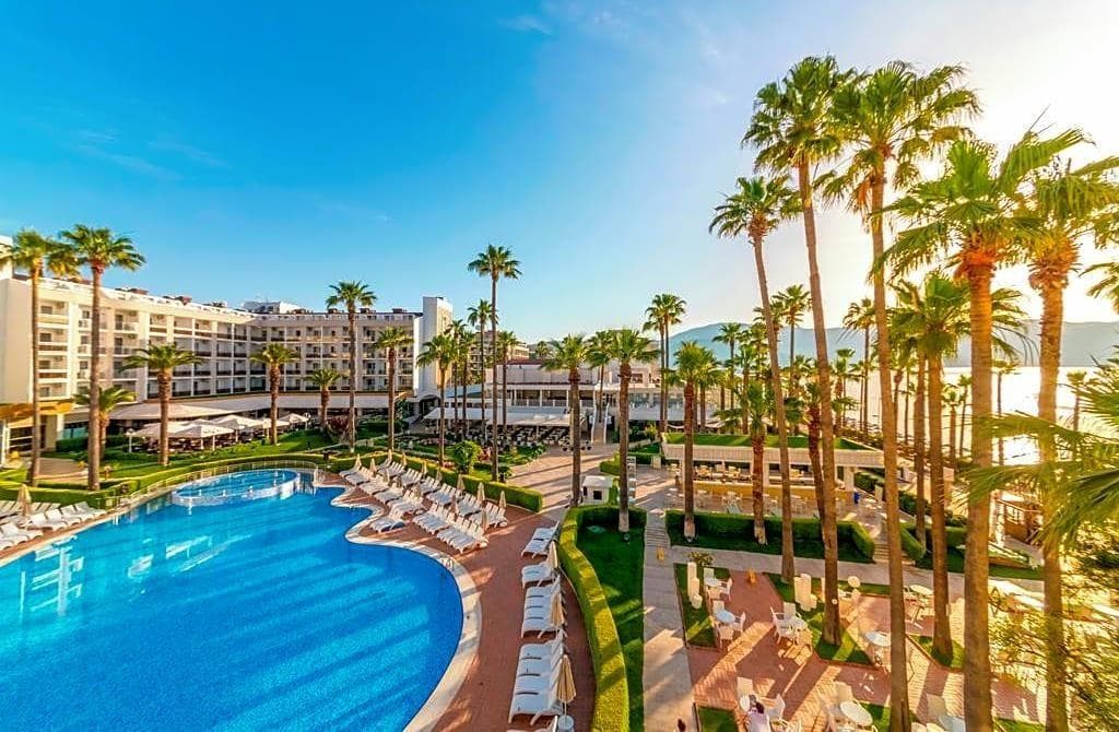 Prime Beach Hotel - main photo