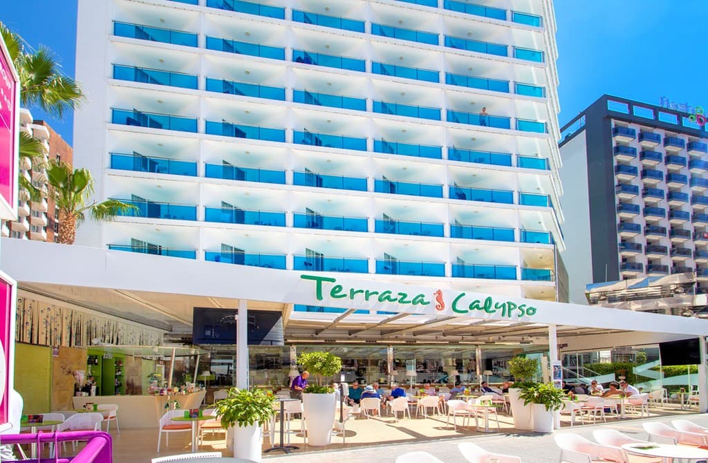 10 Night Getaway in the Heart of Benidorm - photo 3