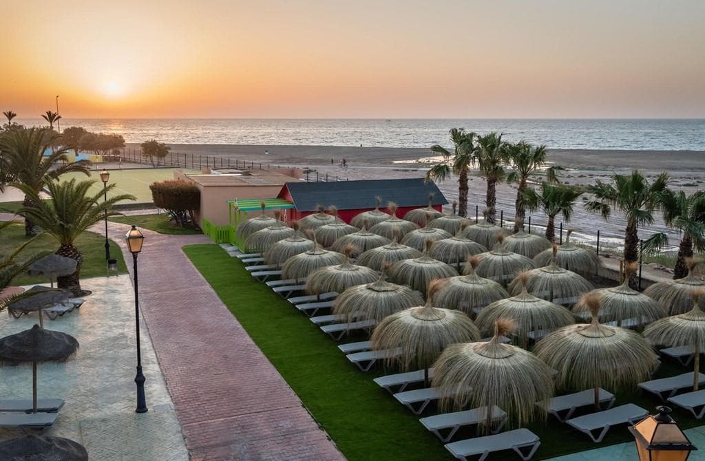 Roquetas de Mar, All Inclusive - photo 2