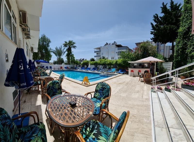 Saadet Hotel - photo 2
