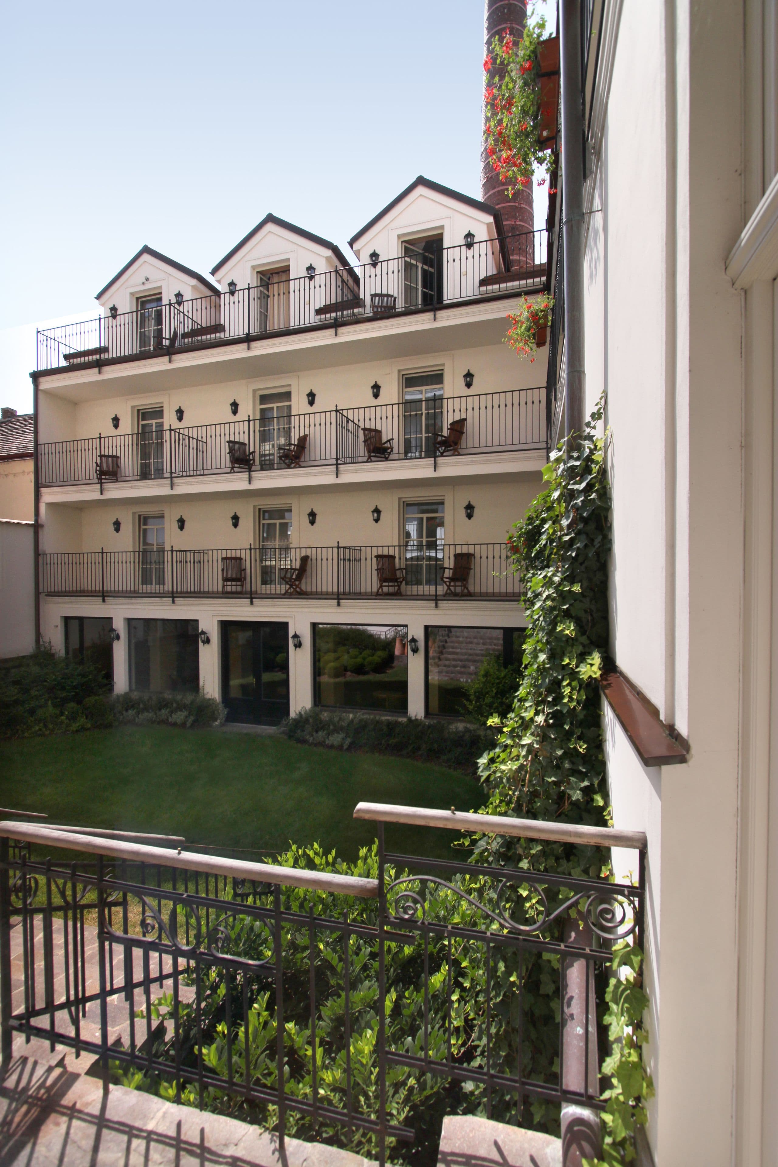 The Angelis Hotel - photo 3