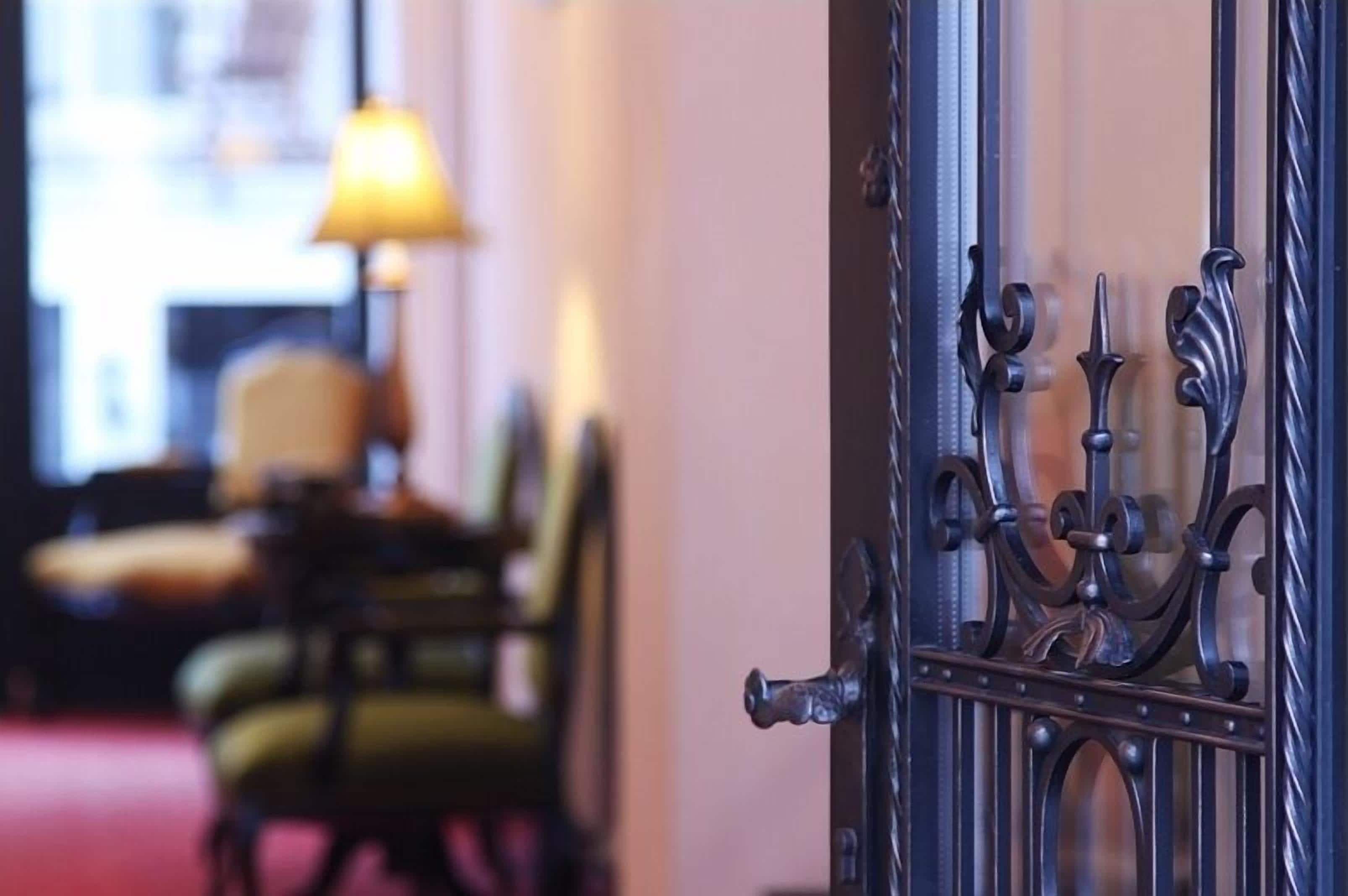 The Angelis Hotel - photo 2