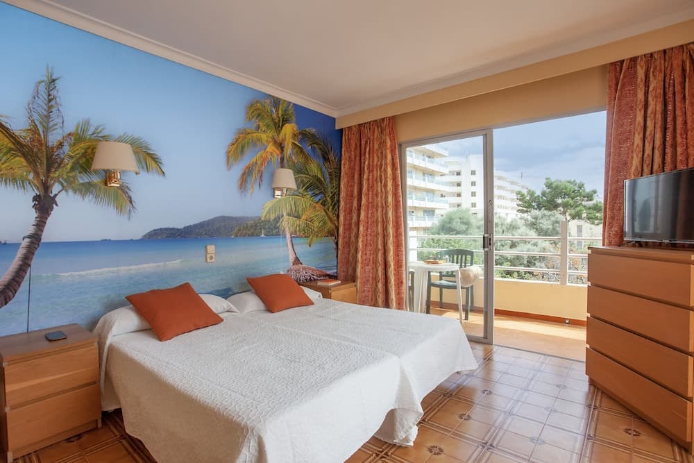 Majorca Beach Getaway