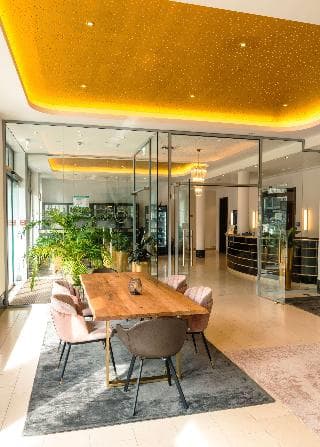 Gold Hotel Palais