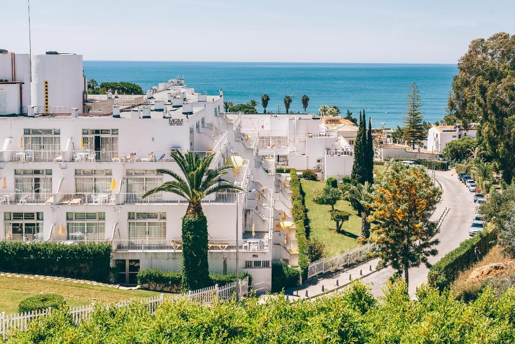 Albufeira Getaway - photo 3