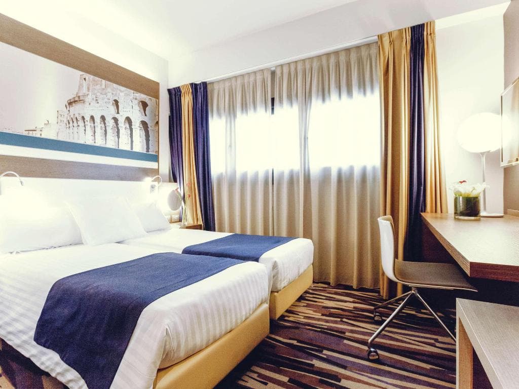 Colosseum, Mercure Roma - photo 3