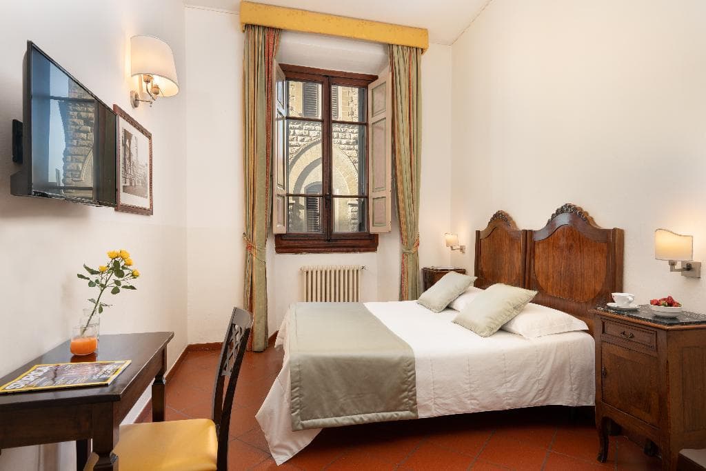 Florence Getaway - photo 2