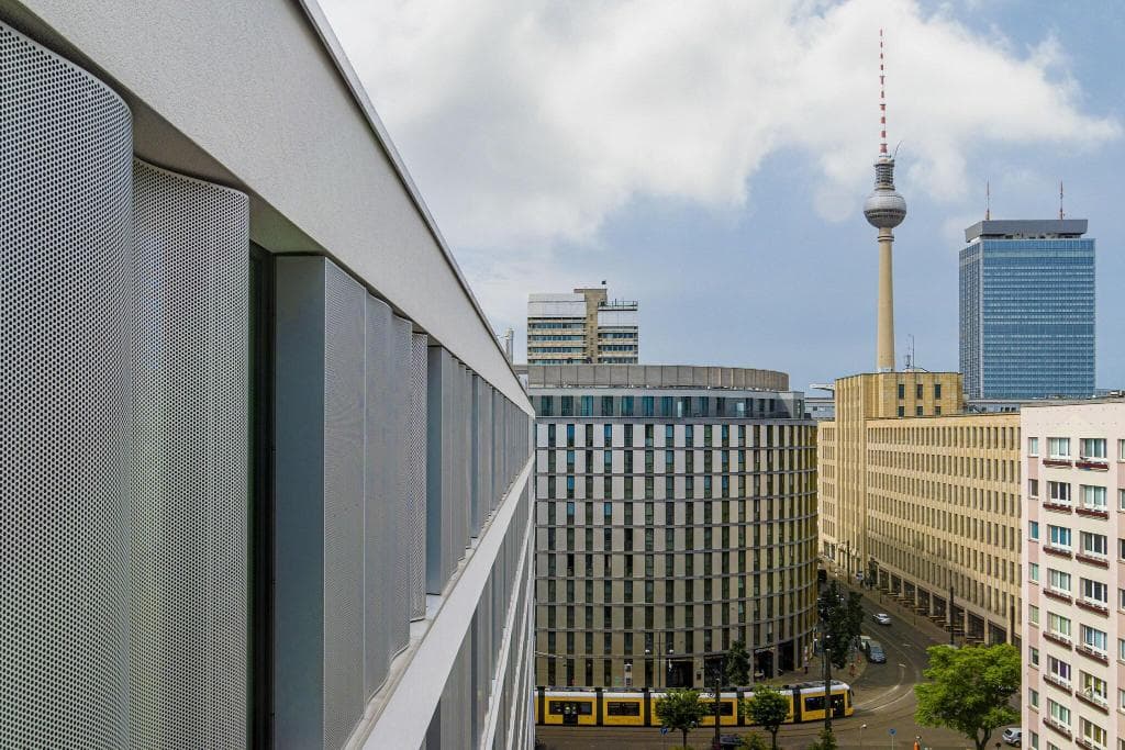 Berlin City Escape - photo 3
