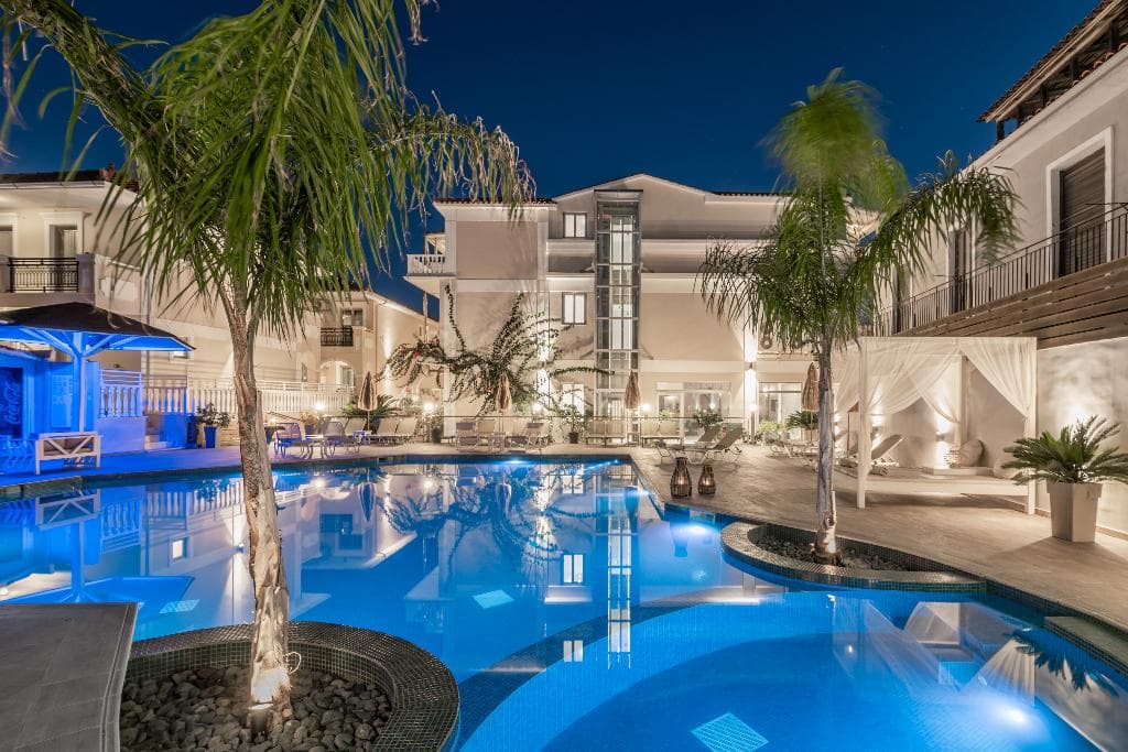 Tzante Hotel - photo 3