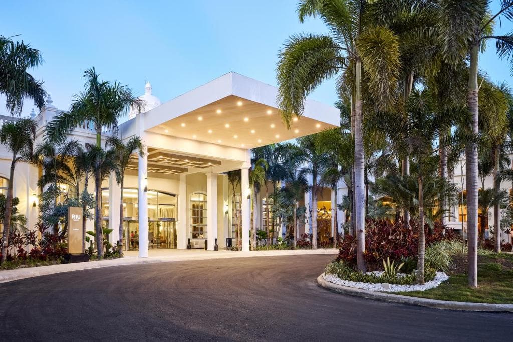 Riu Palace Bavaro Holiday - photo 2