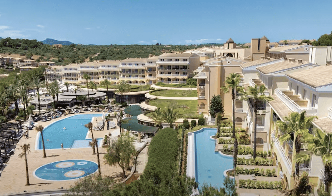Family-Friendly Resort - photo 3