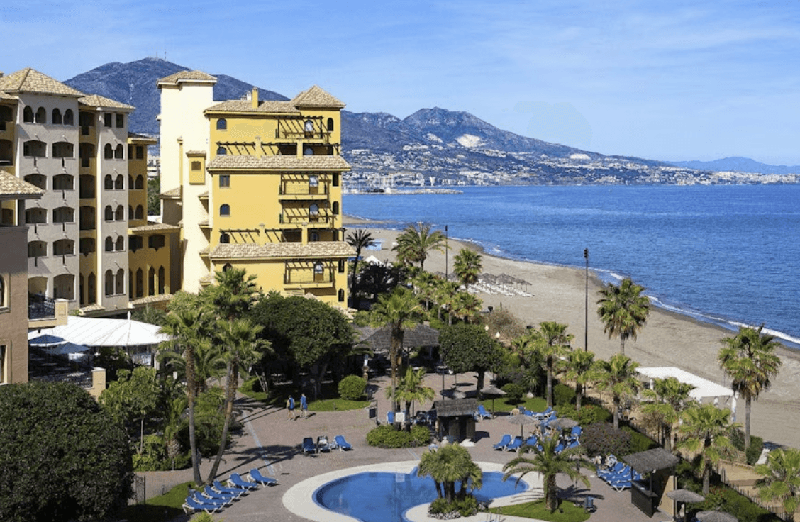 Beach Hotel in Fuengirola - photo 3