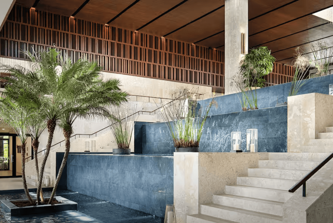 Luxury beachfront resort - photo 3