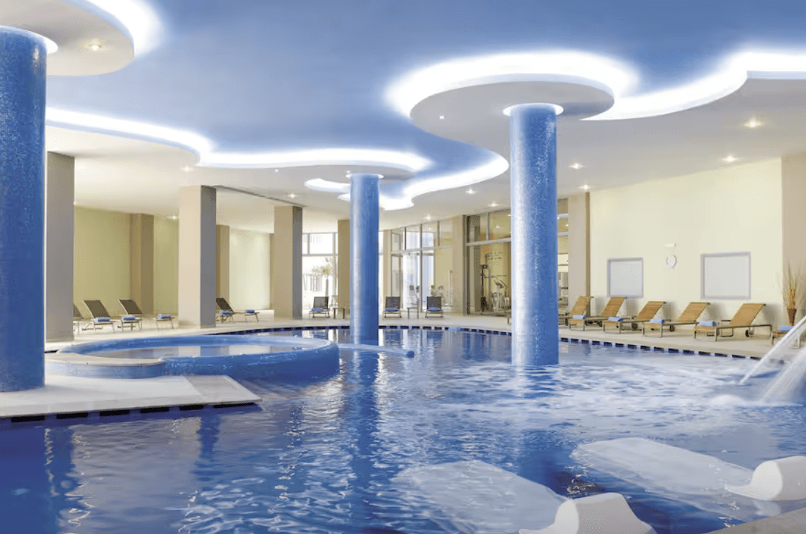 Atrium Platinum Resort - photo 3