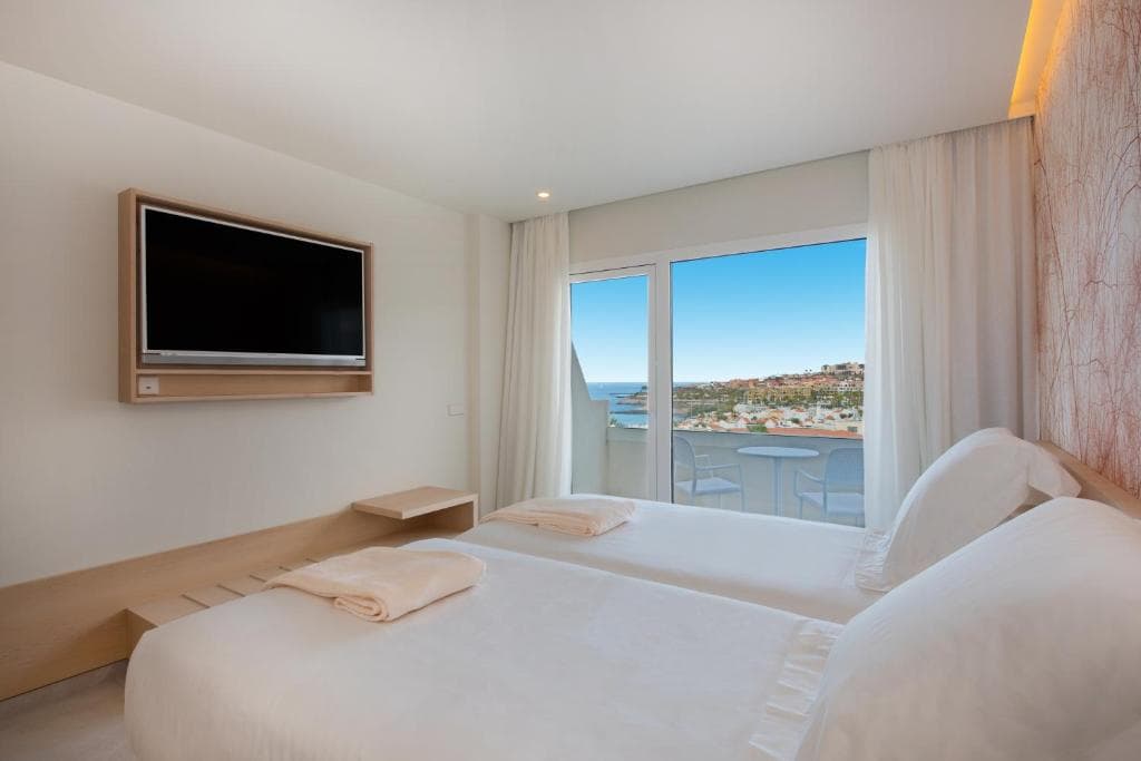 Tenerife Luxury Holiday - photo 3