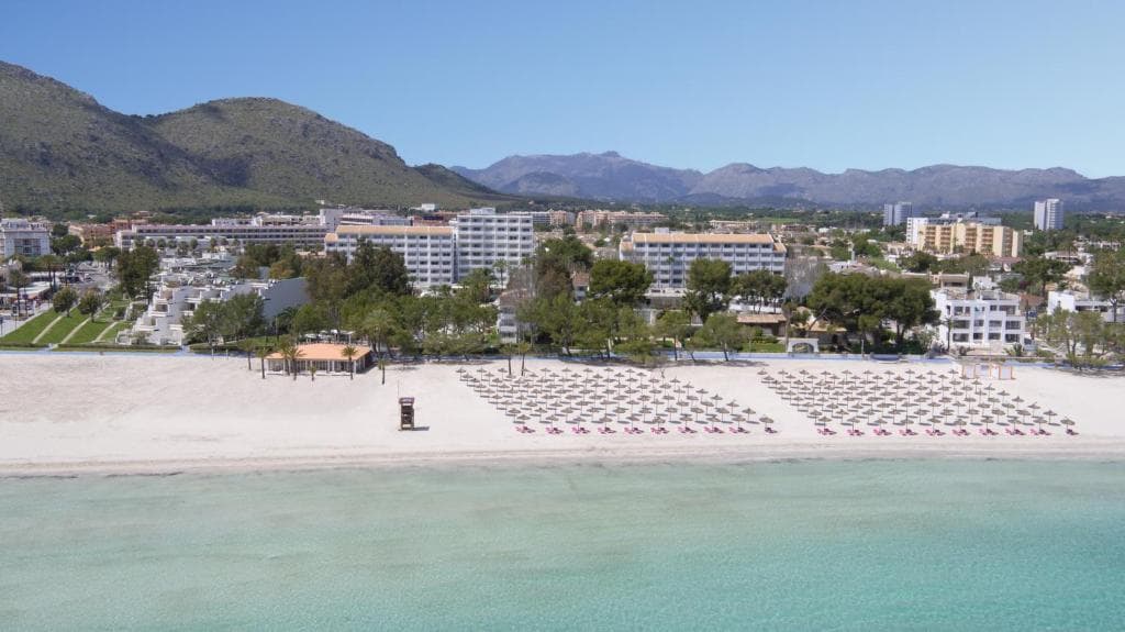 Family Holiday in Majorca - photo 2