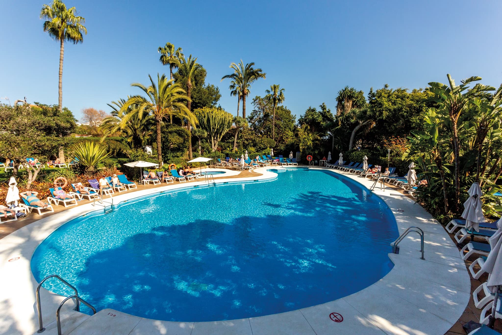 Costa Del Sol Getaway - photo 2