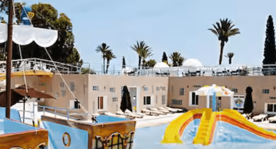 One Resort Aqua Park- Final balance due- 16th March - photo 3