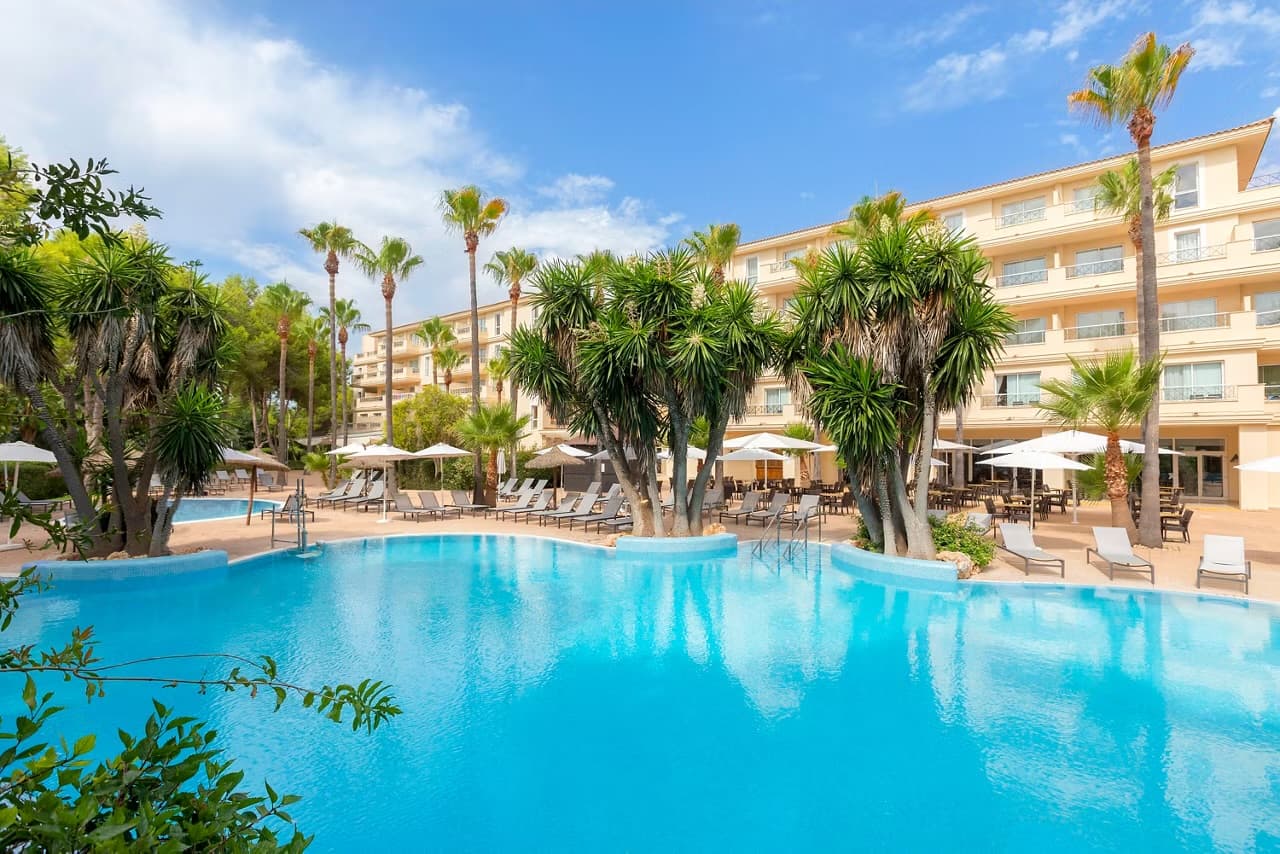 HM Mar Blau Holiday - main photo