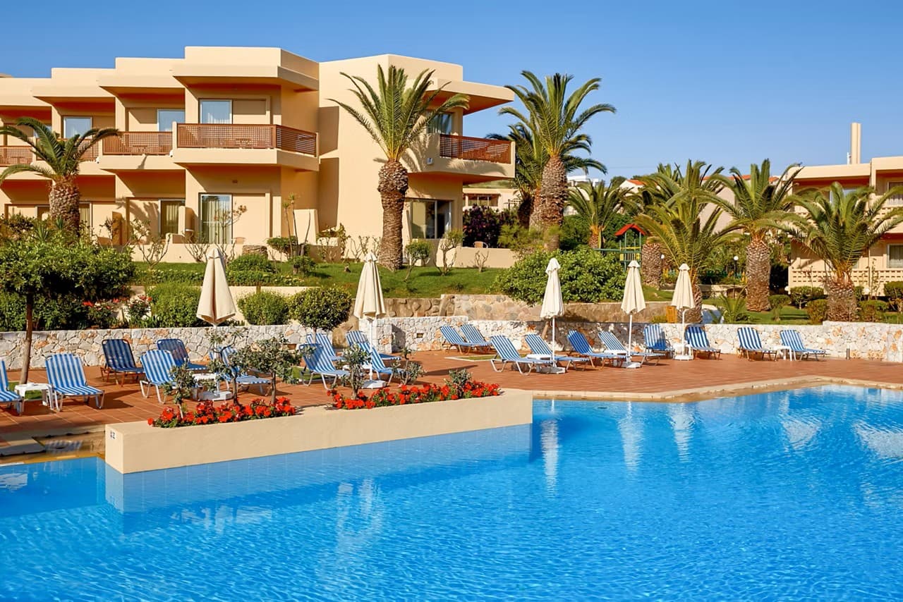 Beach Resort Holiday - main photo