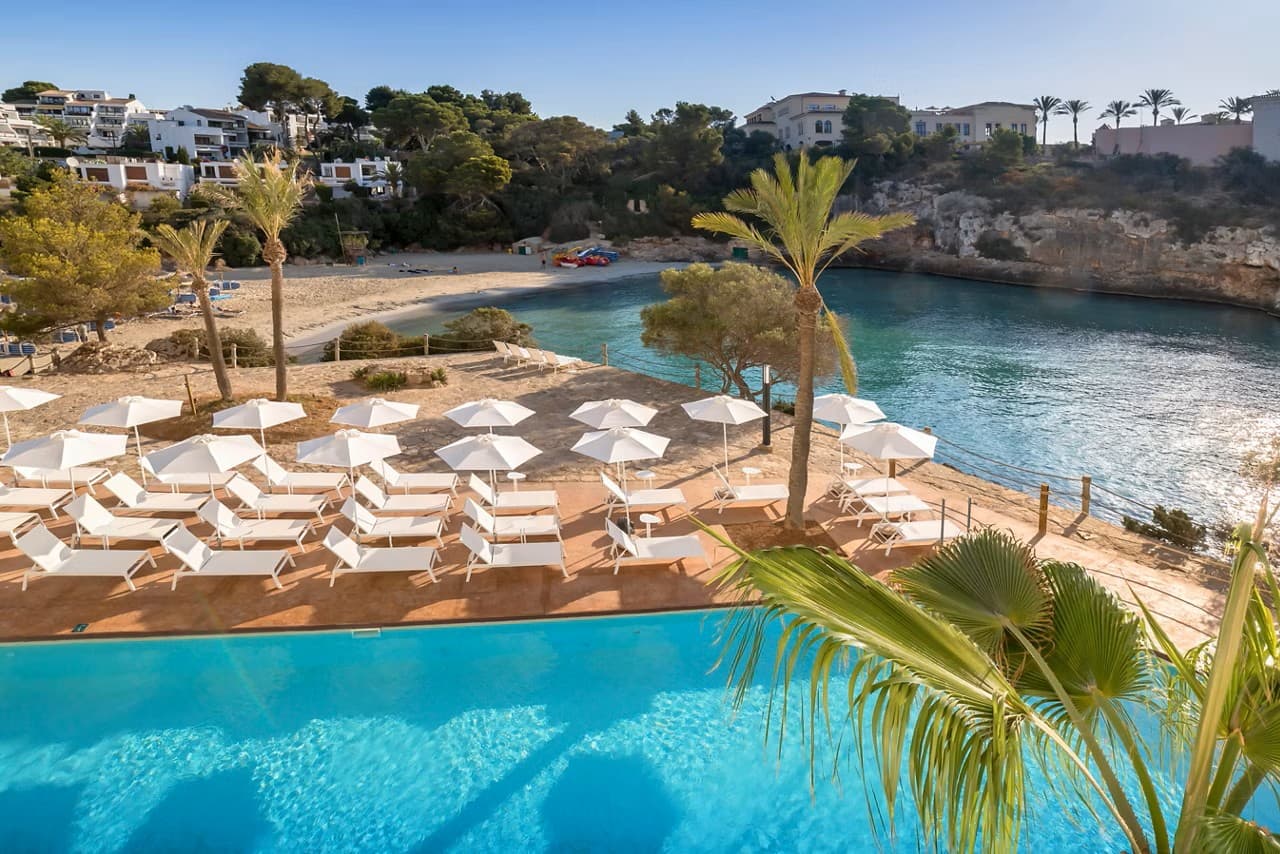 7 Nights in Majorca - main photo
