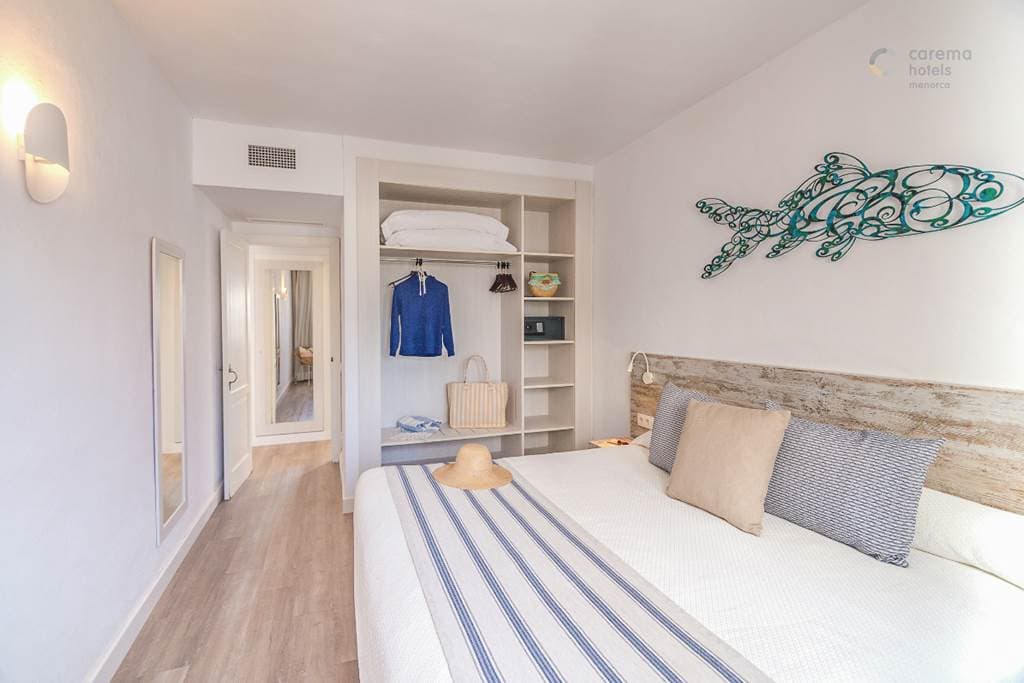 7 Nights in Menorca - photo 3