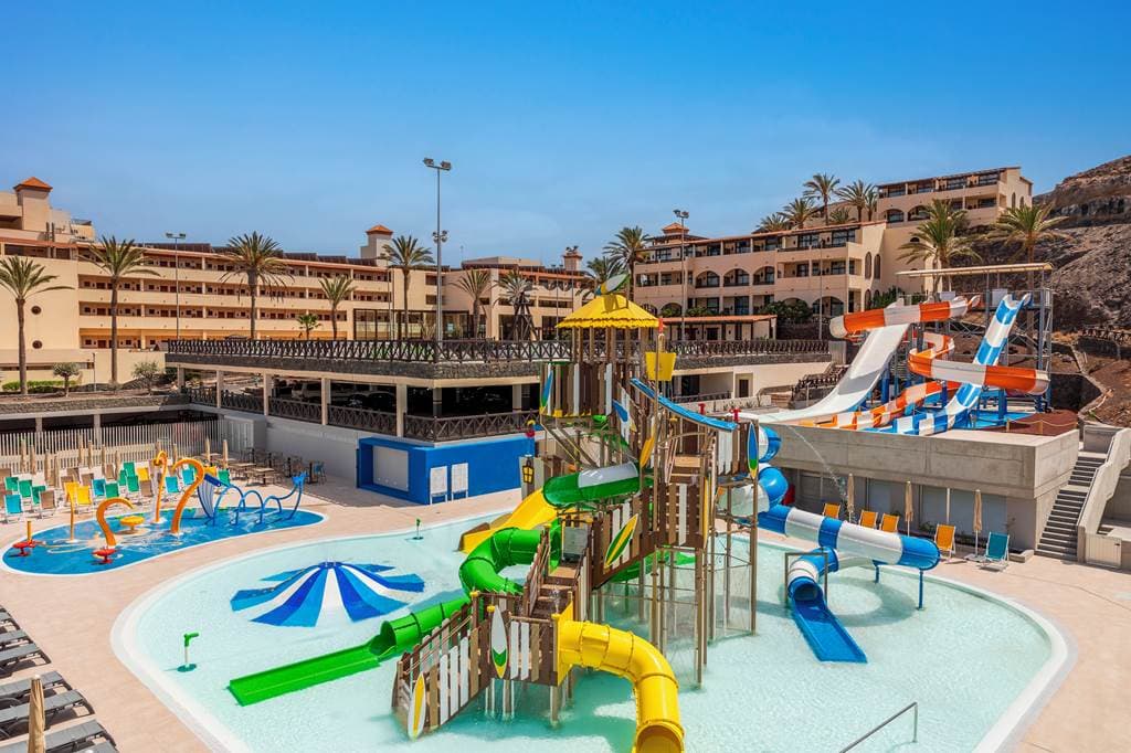 Family Holiday to Fuerteventura - photo 2