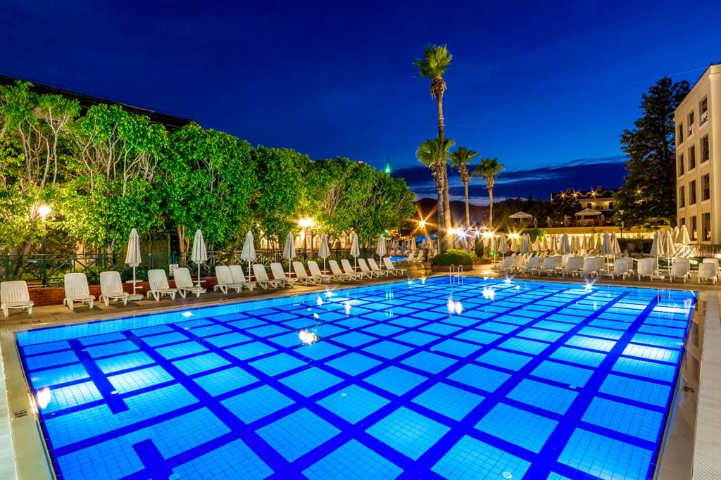 Julian Club Hotel - photo 2