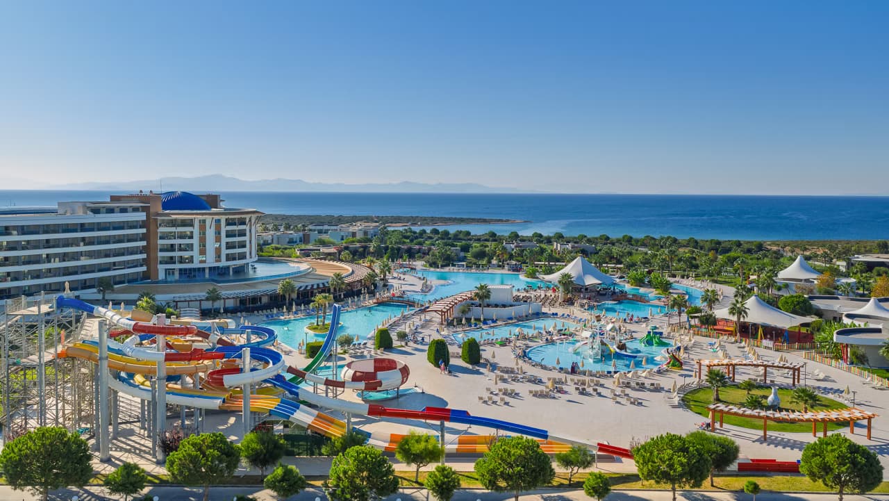 Aquasis Deluxe Resort - photo 2