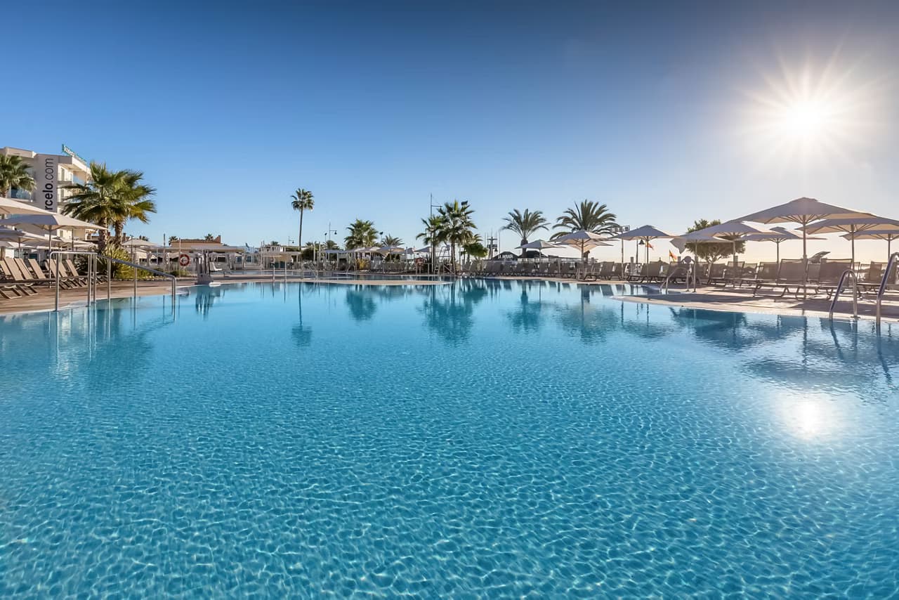 Holiday to Costa Del Sol - photo 2