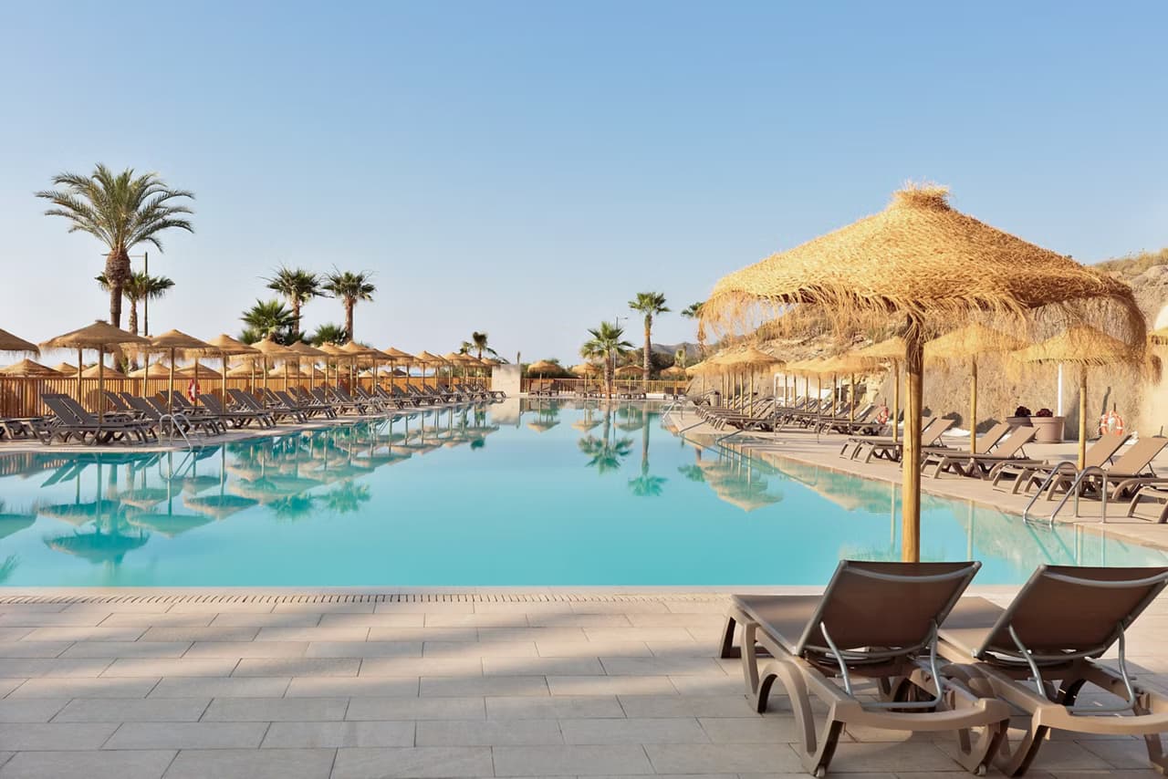 Best Indalo Hotel - photo 2