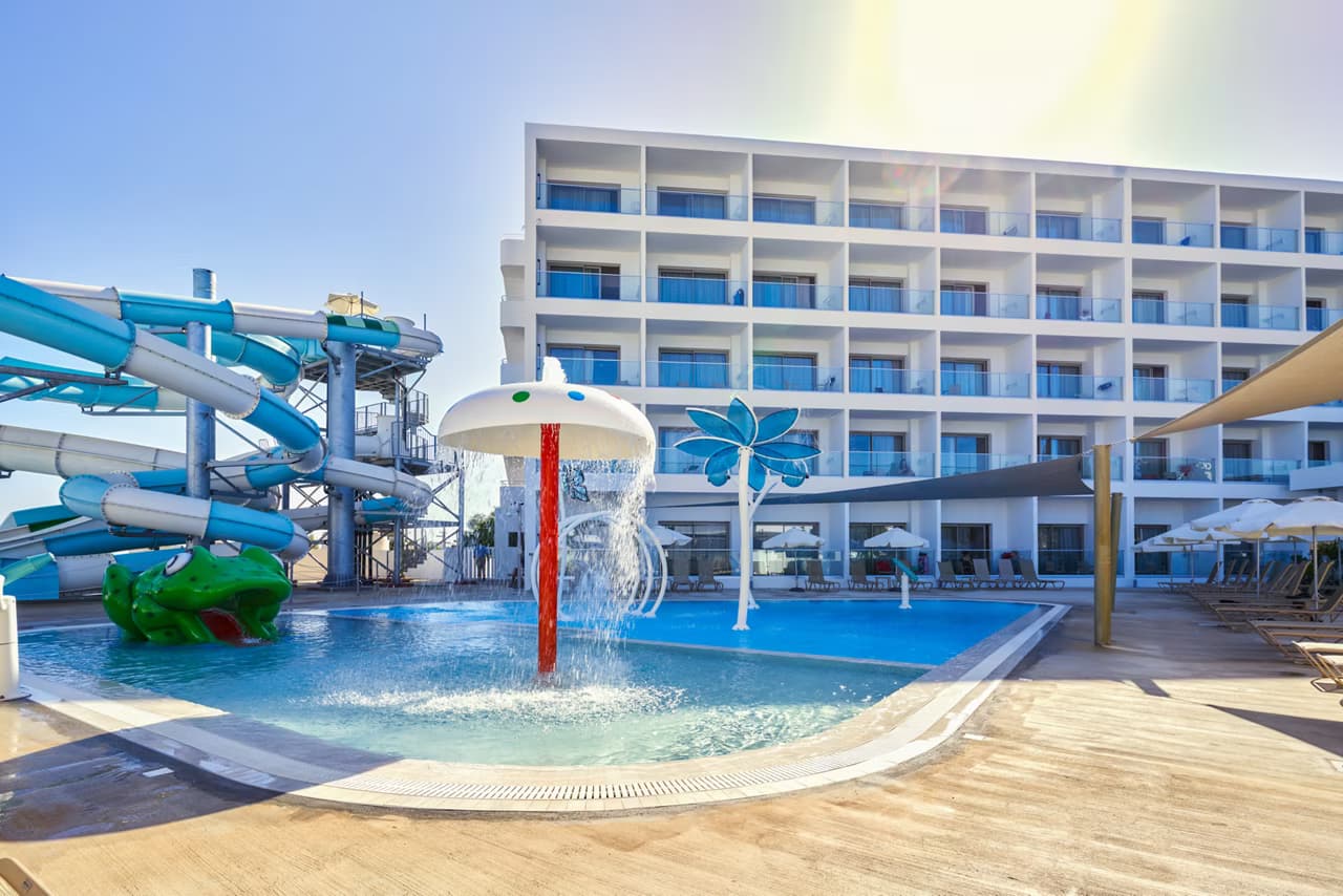 Maris Grand Resort - photo 3