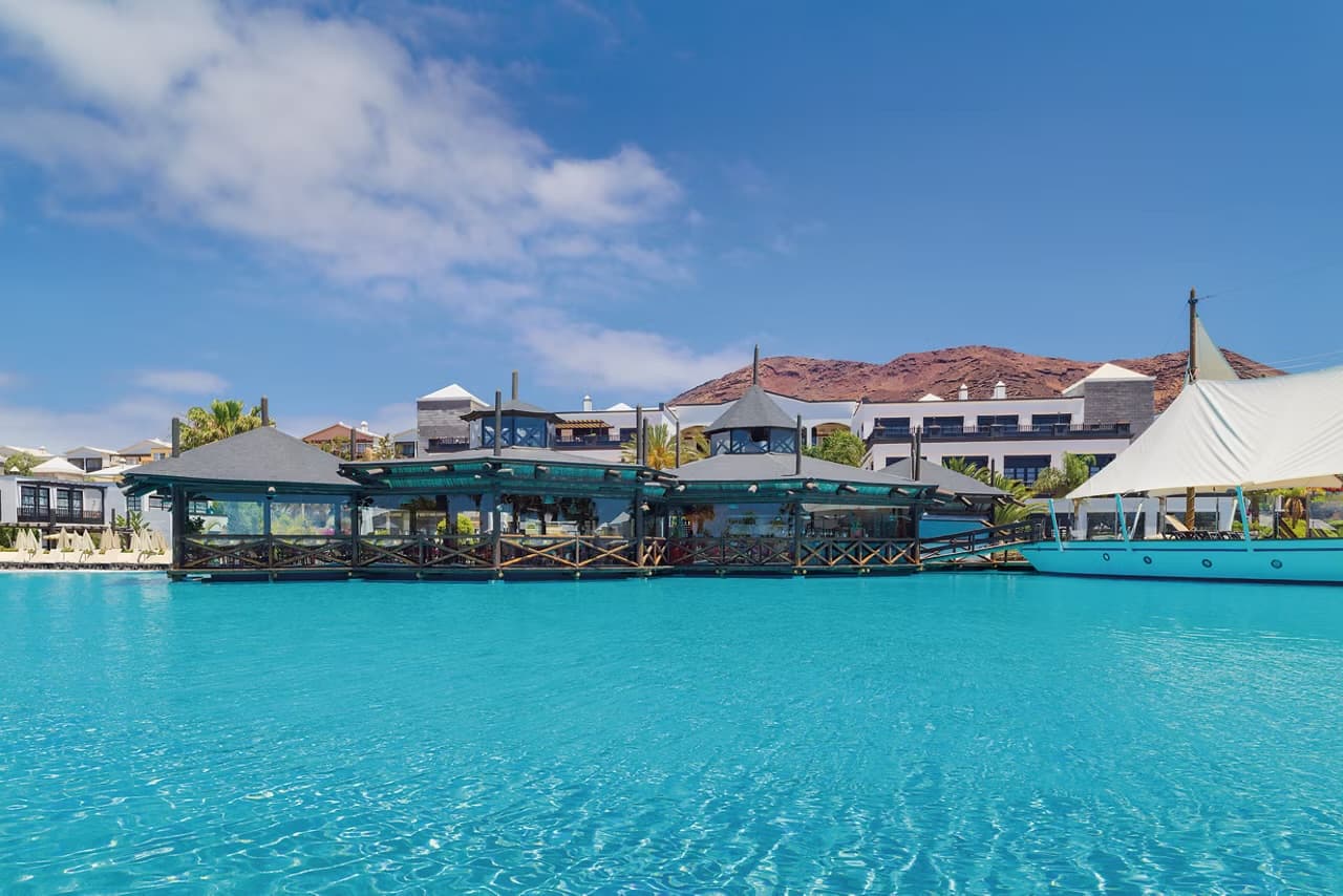 Family Holiday to Lanzarote - photo 3