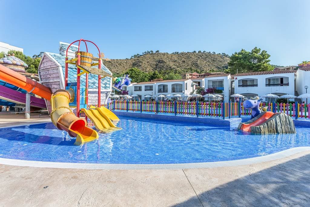 Family Holiday in Majorca - photo 2