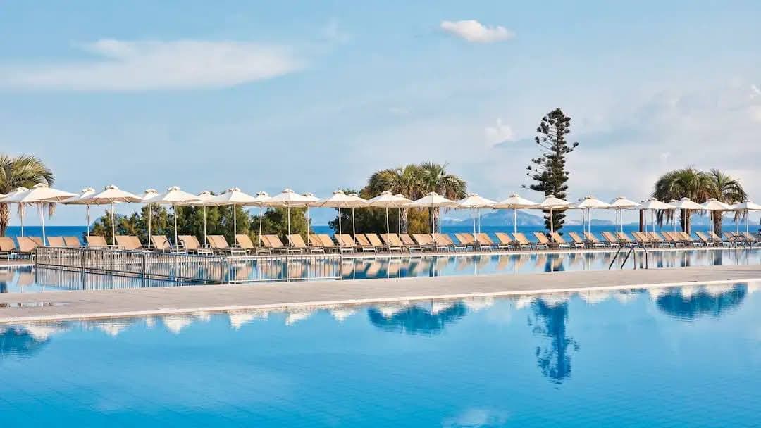 Holiday Village Atlantica - photo 3