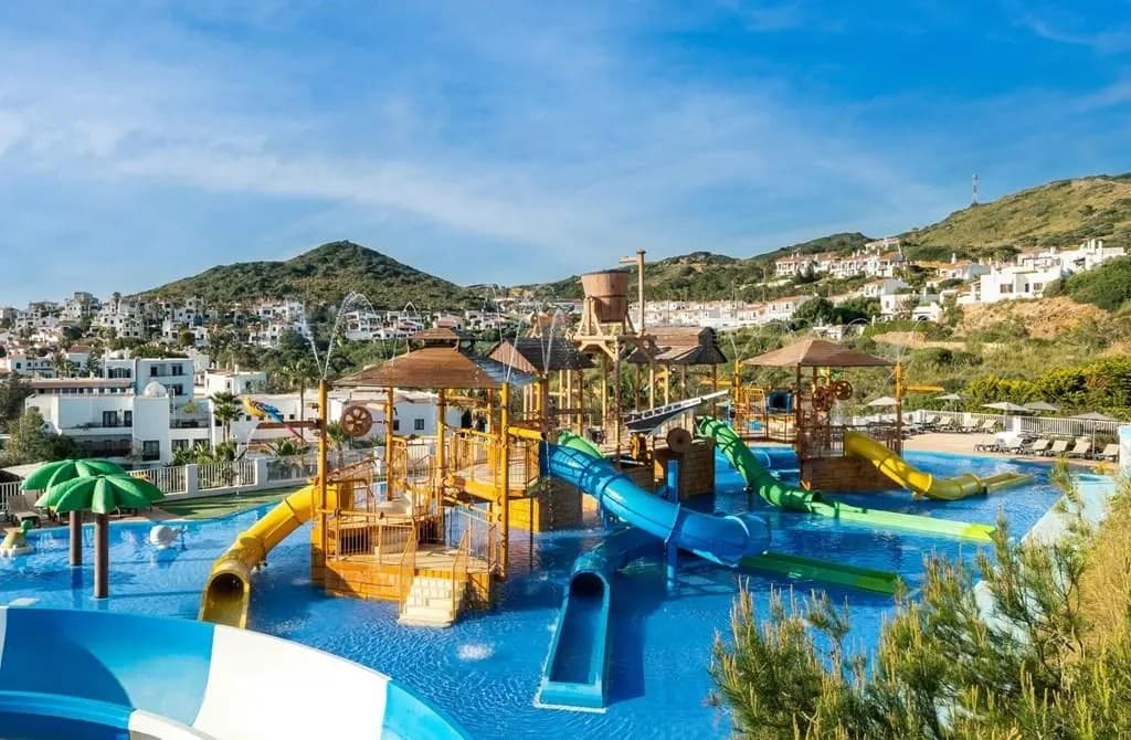 Family Holiday in Menorca - photo 3