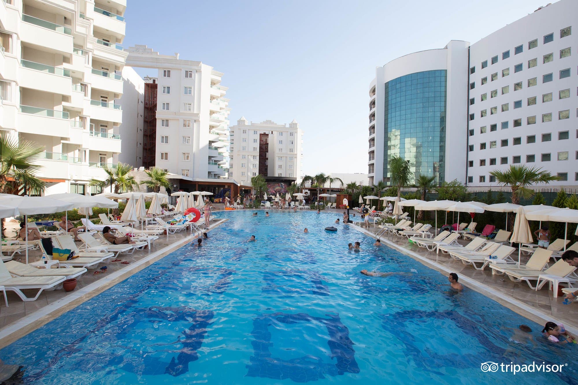 Luxury Family Escape - photo 3