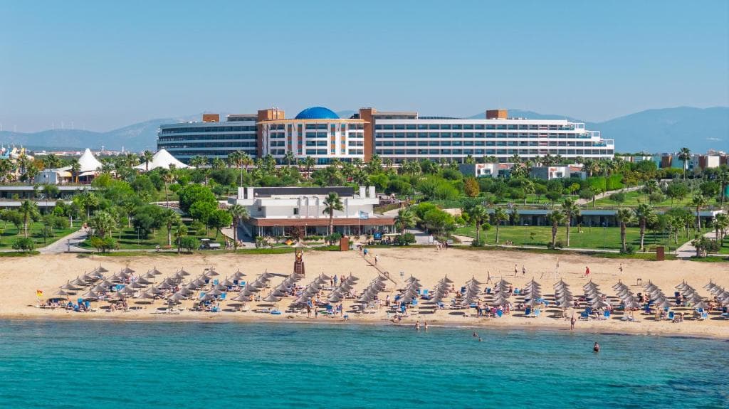 Aquasis Deluxe Resort - photo 3
