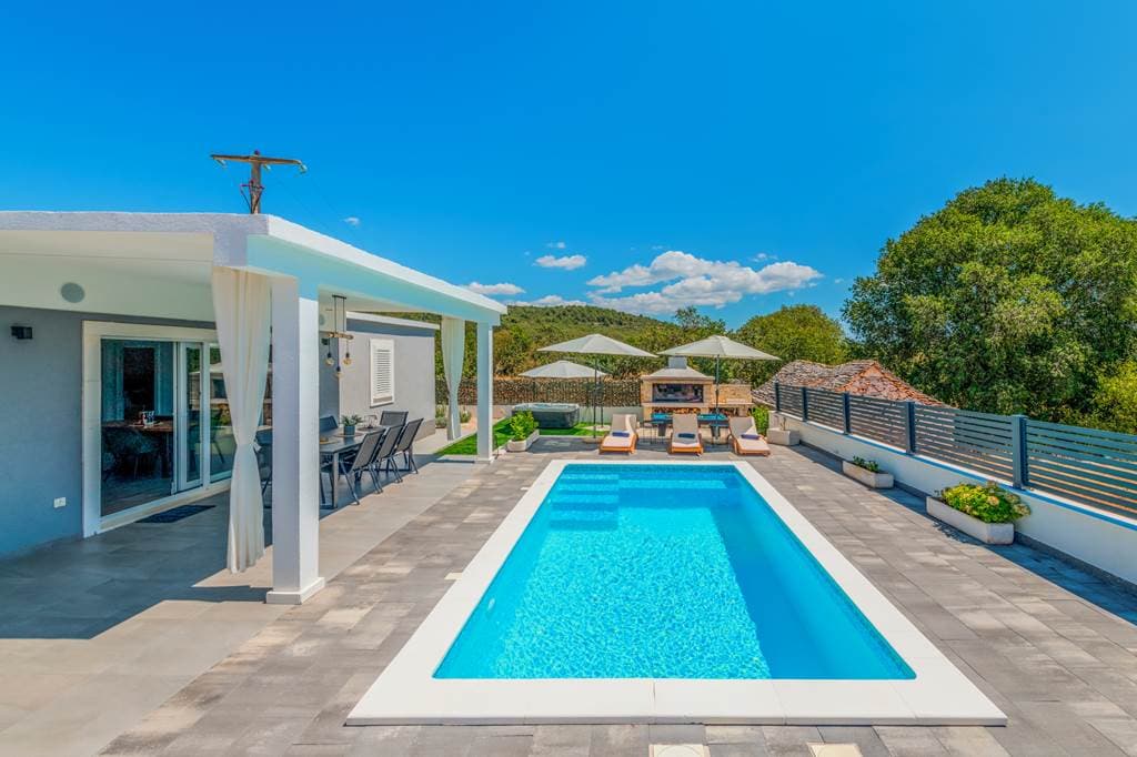 Villa Tranquil Rest in Croatia - photo 2