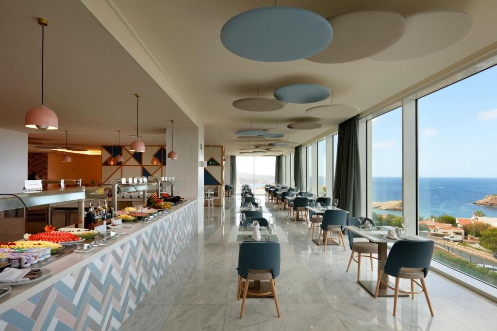 Palladium Hotel, Arenal D'en Castell, Menorca - photo 3