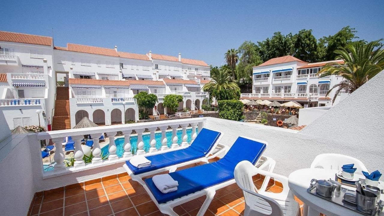 Tenerife- Los Cristianos - photo 2