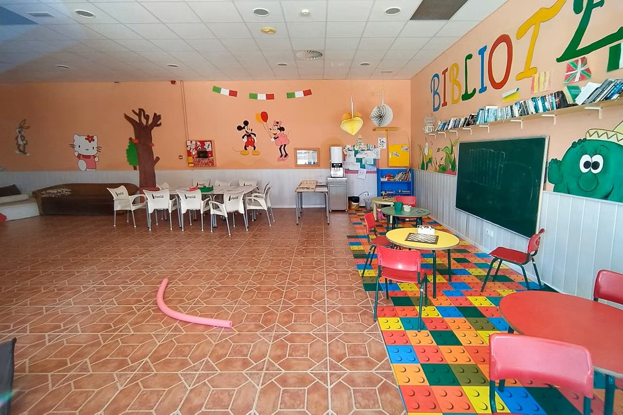 Costa Dorada Family Holiday - photo 2