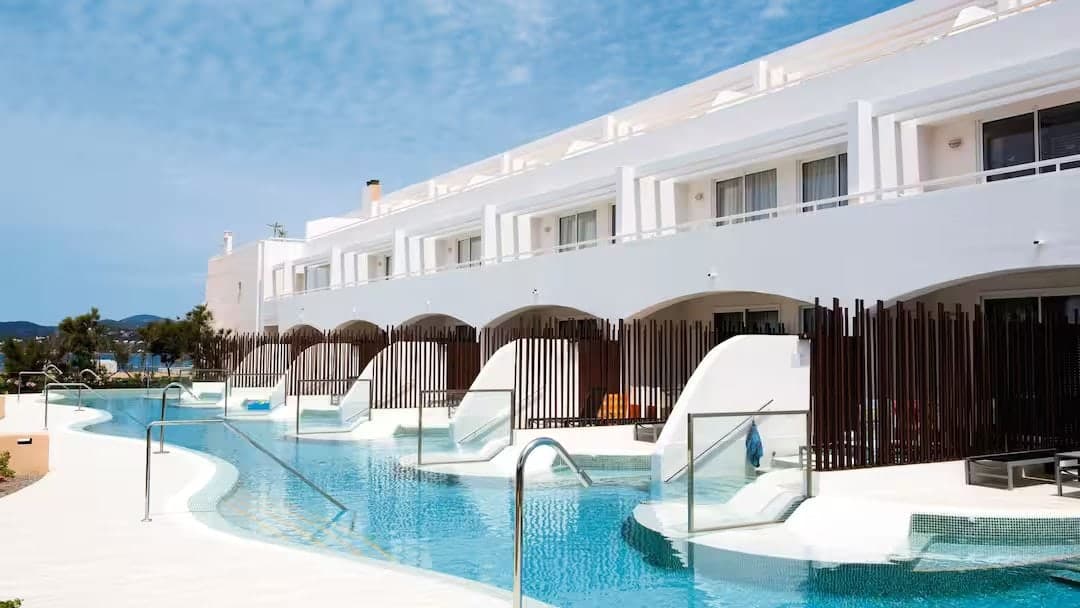 Holiday Village Seaview - photo 3