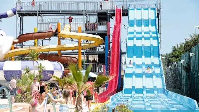 Holiday Village Seaview - main photo