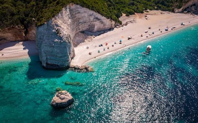 Iconic Islands Cruise & Corfu Stay - photo 3