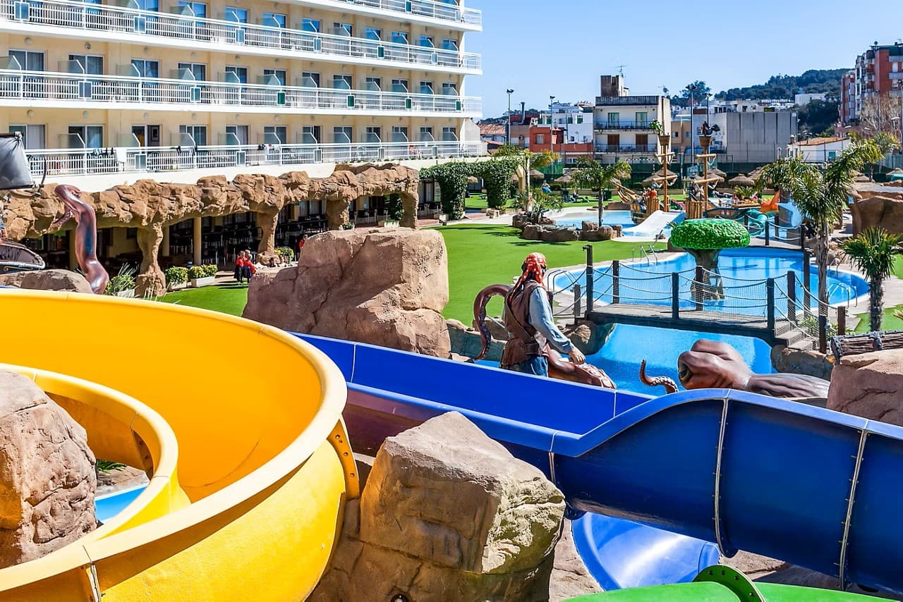 Costa Brava Getaway - photo 2