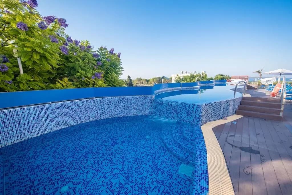 Paphos Avlida Hotel - photo 3