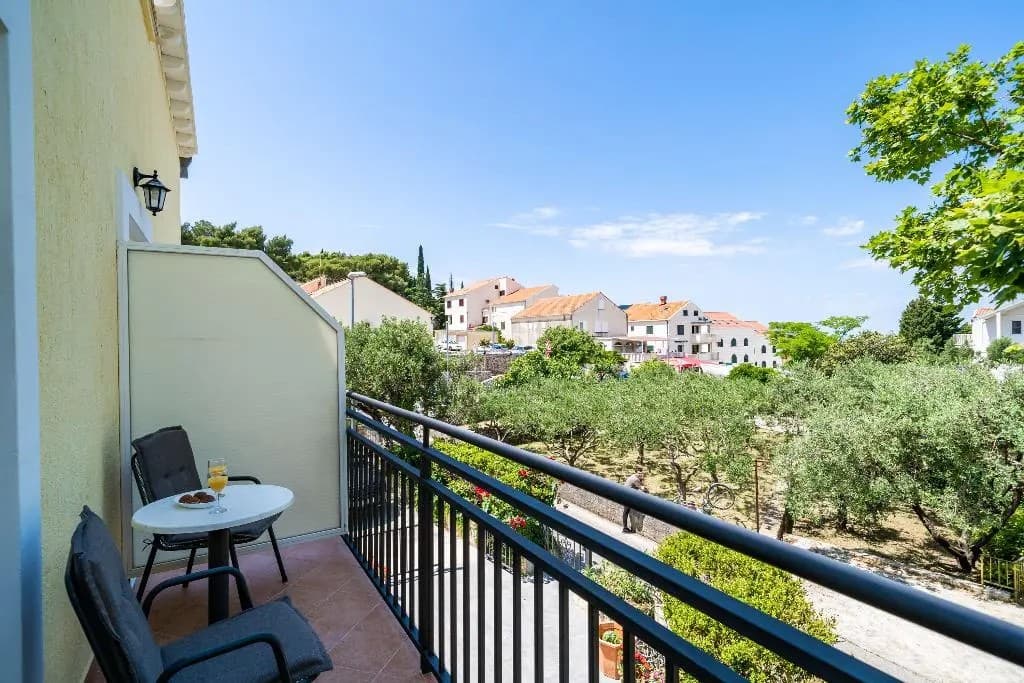 Dubrovnik Beach Stay