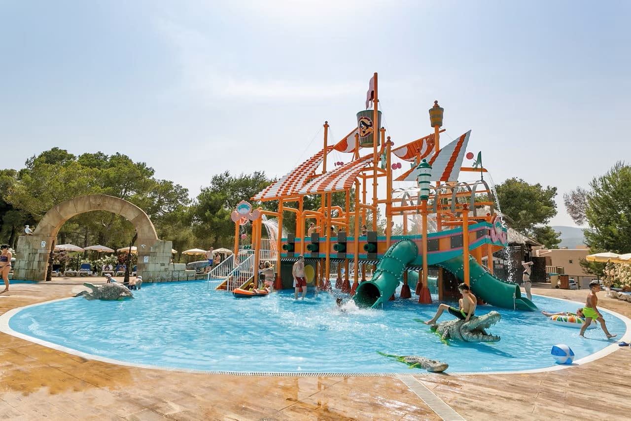 Family Trip to Ibiza - photo 2
