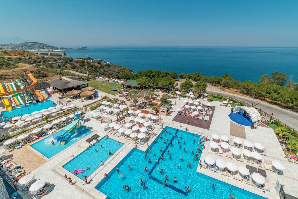 4*+ Ramada Resort by Wyndham Kusadasi & Golf - photo 2